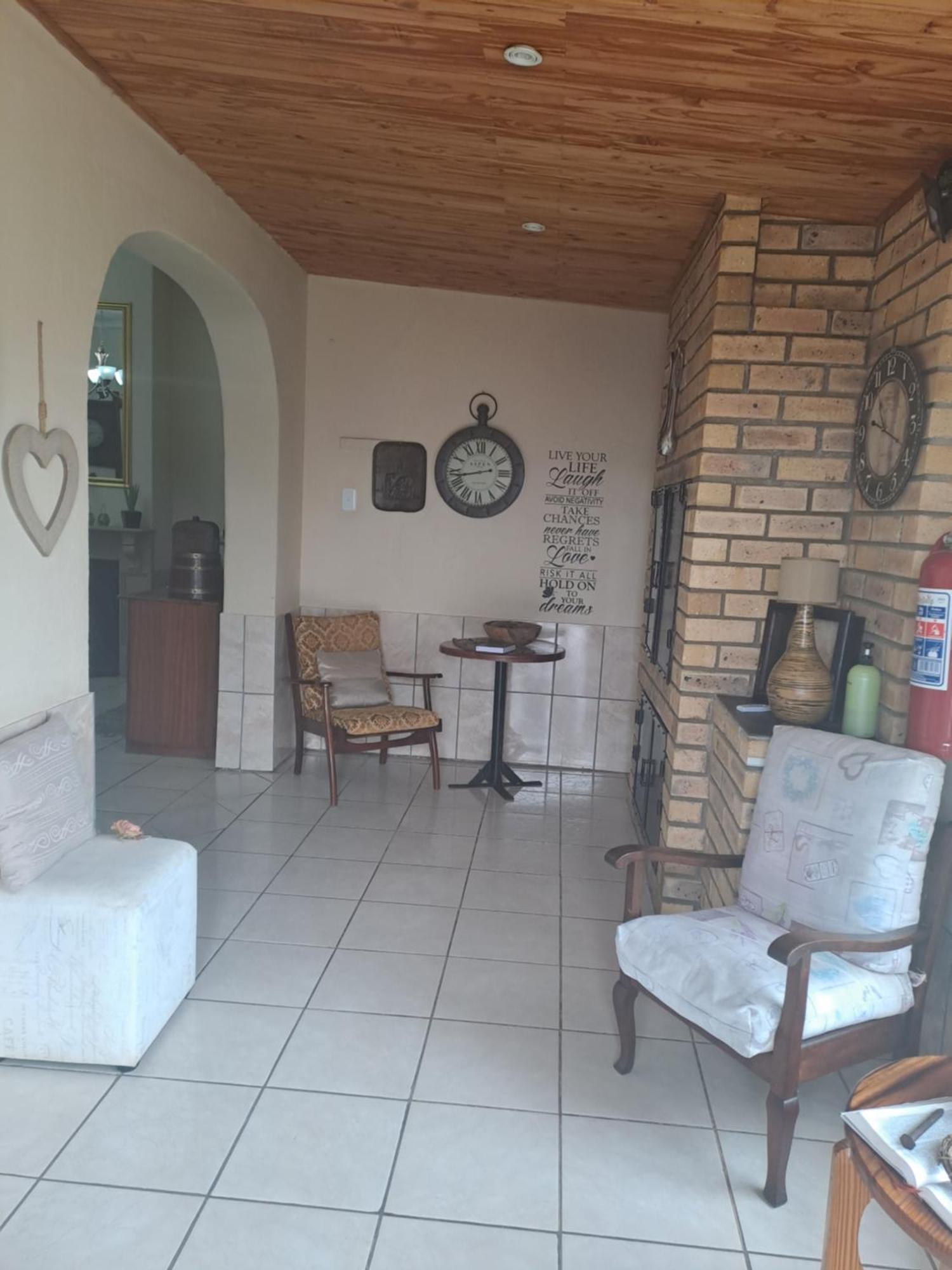 Bed and Breakfast Breaking Dawn Noupoort Esterno foto