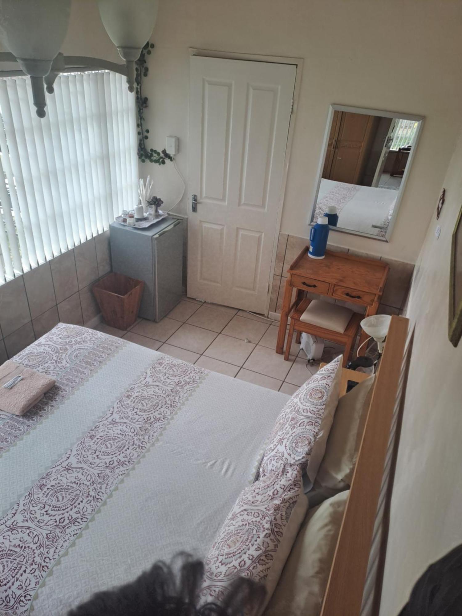 Bed and Breakfast Breaking Dawn Noupoort Esterno foto
